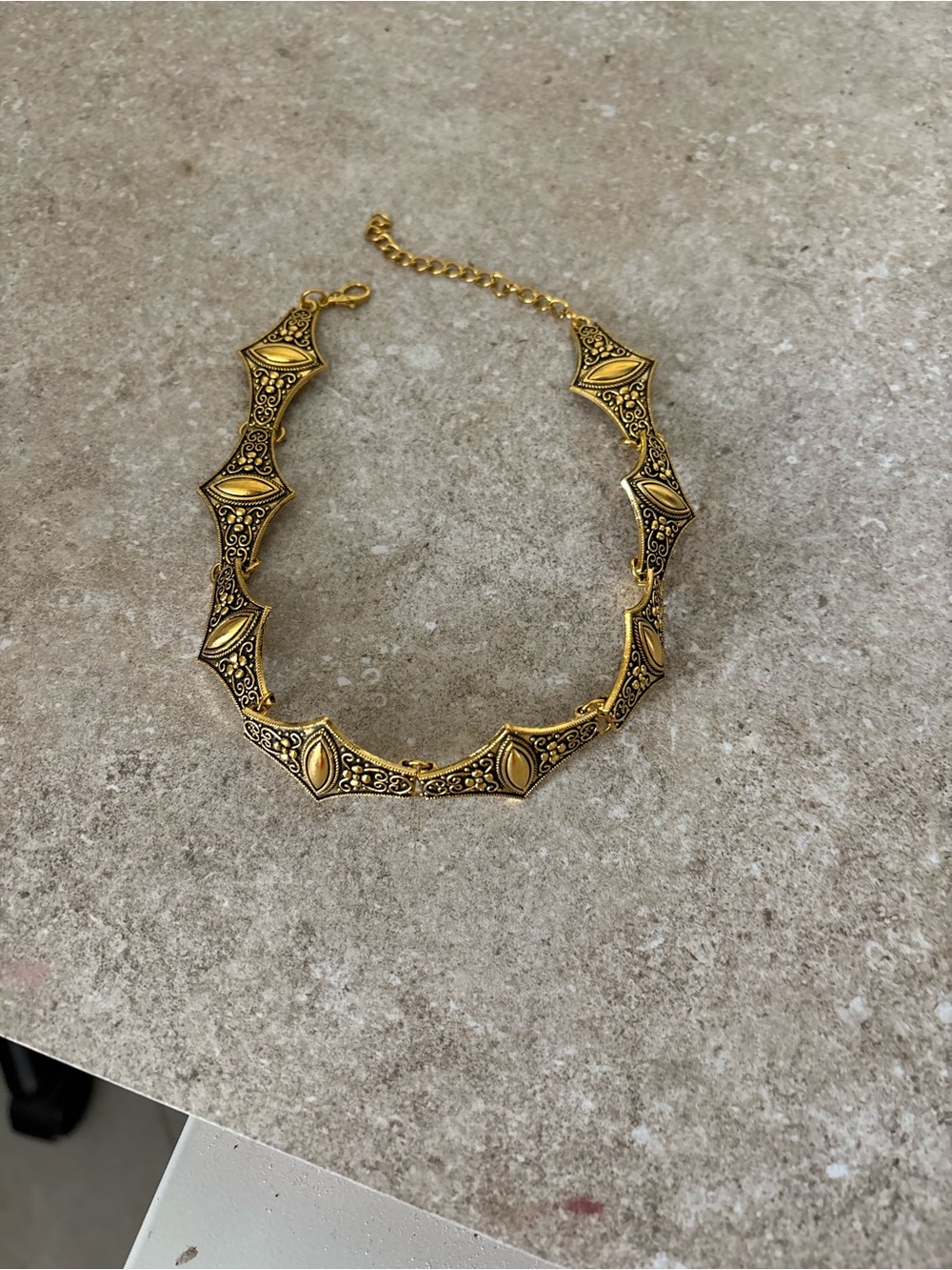 Gold-Tone Brass Ornate Link Choker Necklace - Women Jewelry